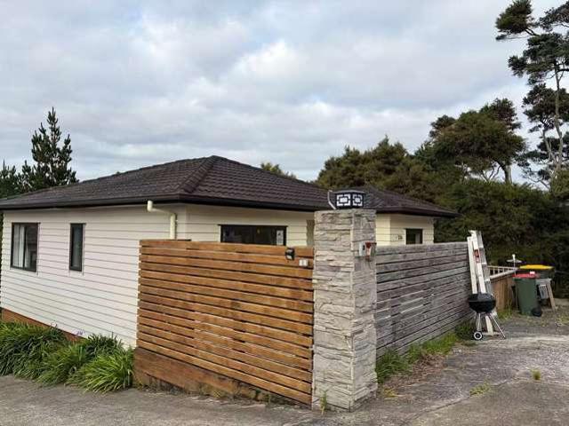 House for rent in Paremoremo