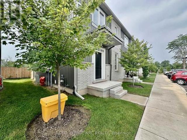 Townhouse for rent in Niagara, Ontario