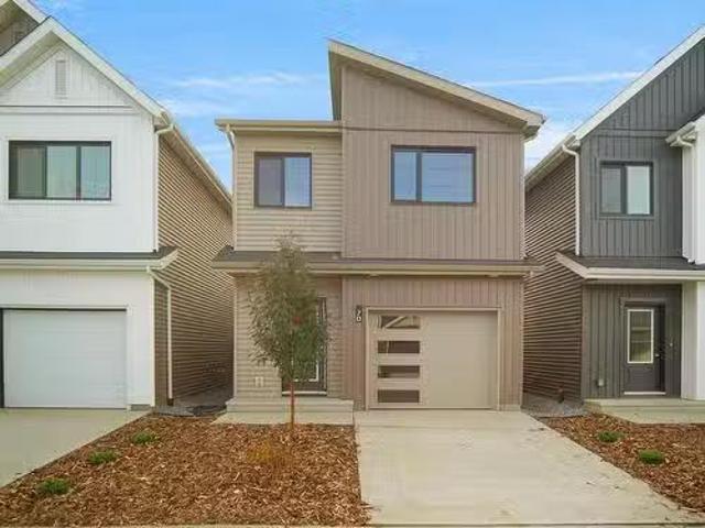 House for sale in Downtown, Edmonton