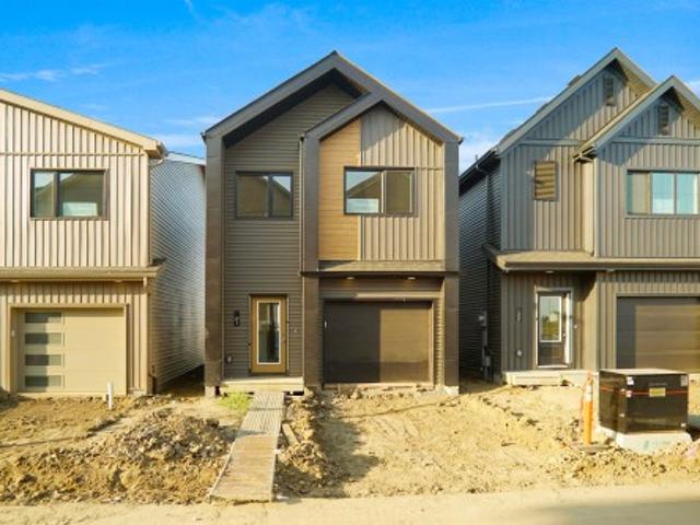 Condo for sale in Wedgewood, Alberta