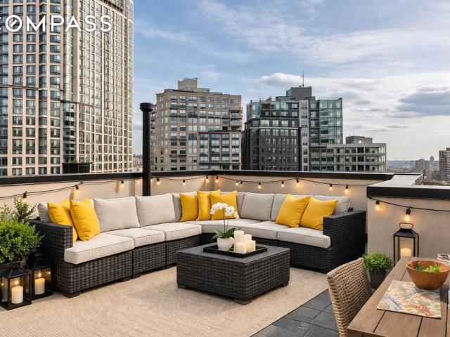 Condo for sale in Queens, Arverne