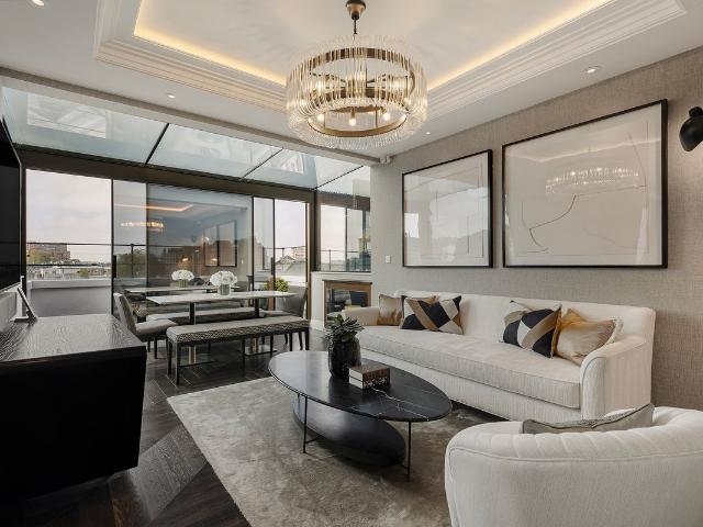 Apartment for rent in South Kensington, Greater London