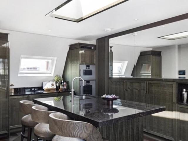 Apartment for rent in South Kensington, Greater London