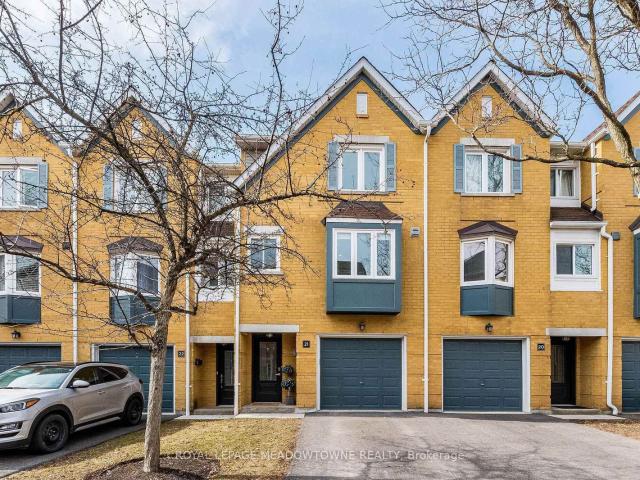 Condo for sale in Oakville, Ontario