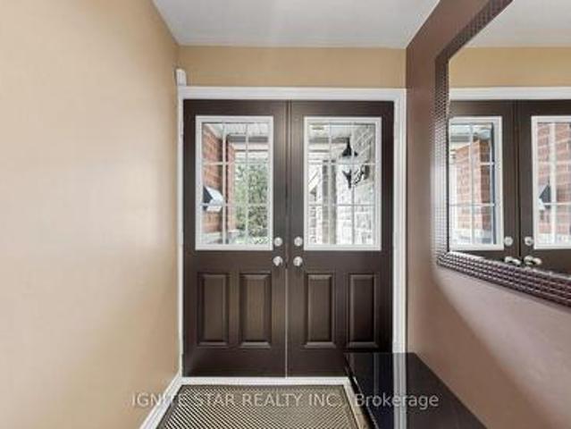 Townhouse for sale in Mississauga, Ontario