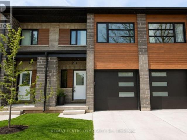 Townhouse for sale in St. Marys, Ontario