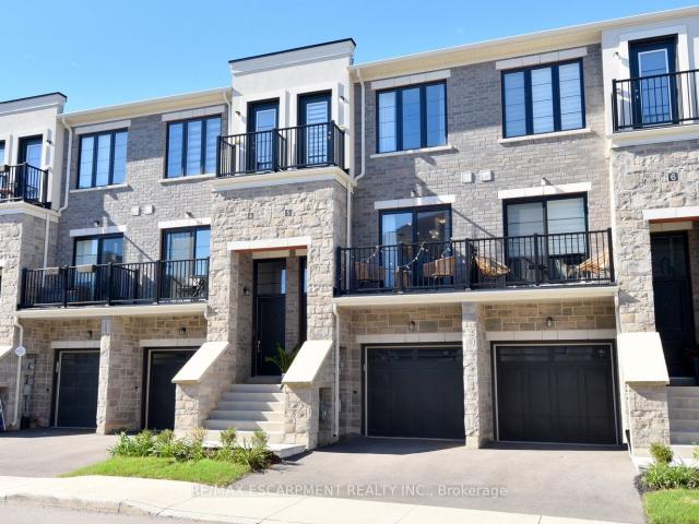 Condo for sale in Ancaster, Ontario