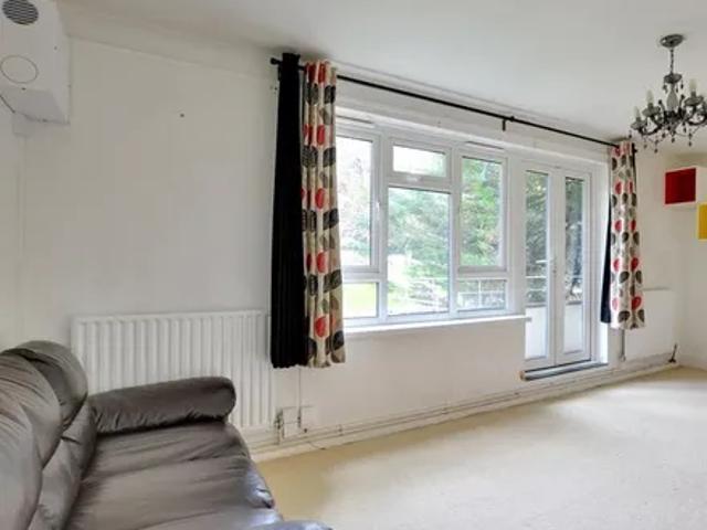 Apartment for rent in London Borough of Lewisham, Blackheath