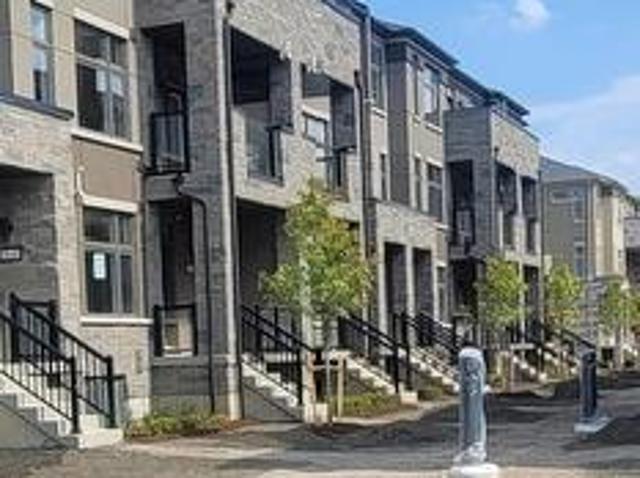 Townhouse for sale in Brampton, Golden Horseshoe