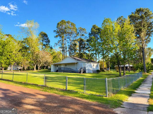 House for sale in Rochelle, Georgia
