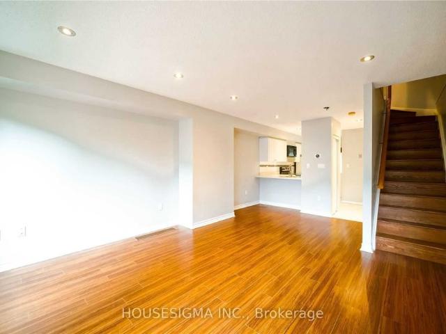 House for rent in Hurontario, Mississauga