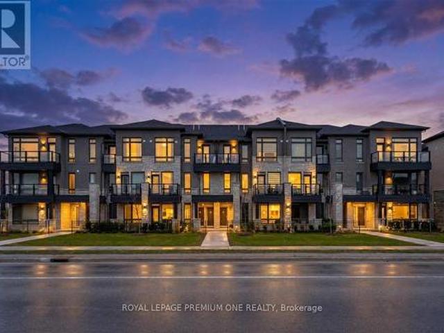 Townhouse for sale in Georgina, Ontario
