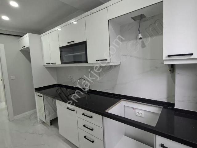 Ümraniye, İstanbul içerisinde satılık mülk