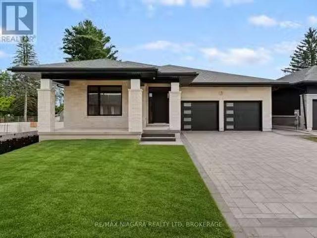 House for sale in Niagara, Ontario