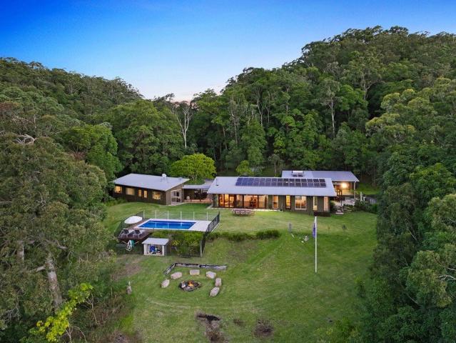 Cottage for sale in Fernbrook, Queensland