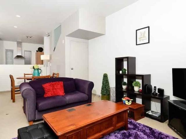 House for rent in Oratia, Oroua County