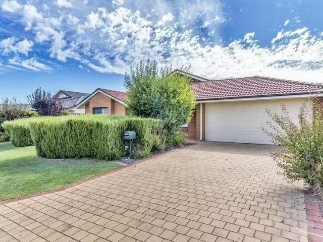 House for rent in Port Kennedy, Western Australia
