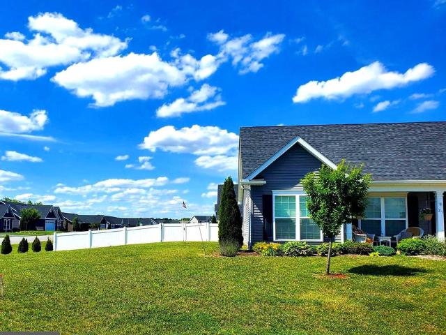 House for sale in Falling Waters, West Virginia
