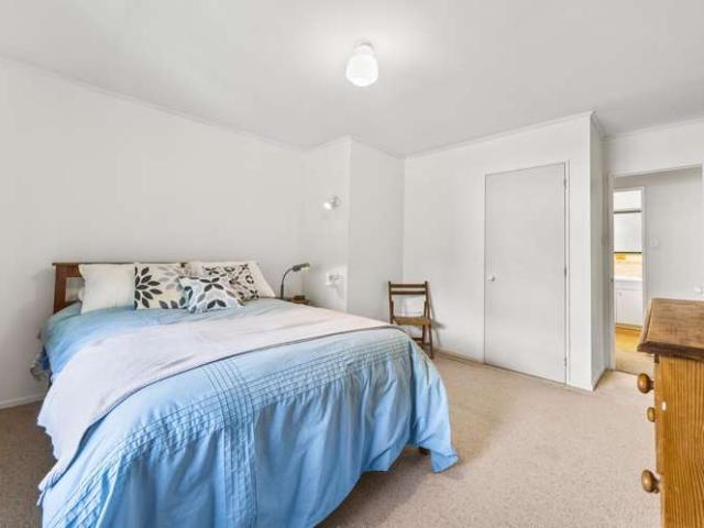 House for sale in Otakou