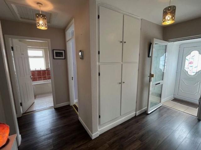 Bungalow for sale in Rosslare
