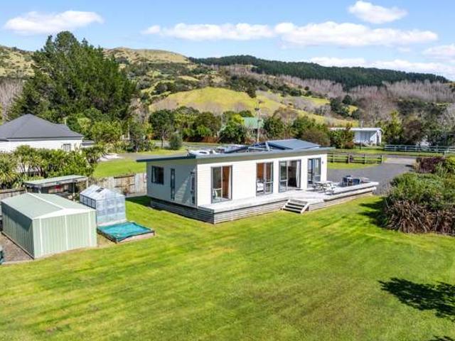 House for sale in Kawau Island