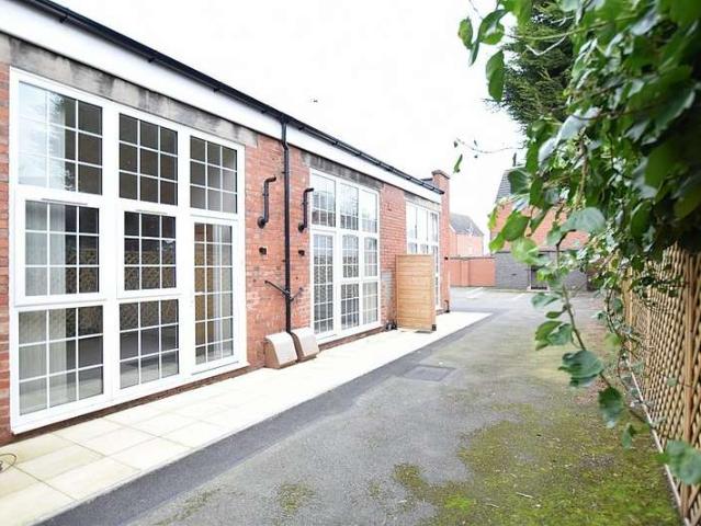 Apartment for rent in Baswich, Staffordshire