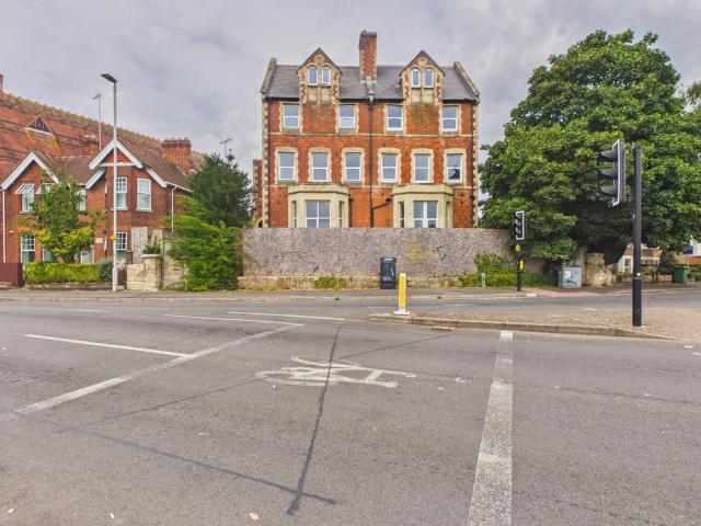 House for sale in Kings Barton, Gloucester