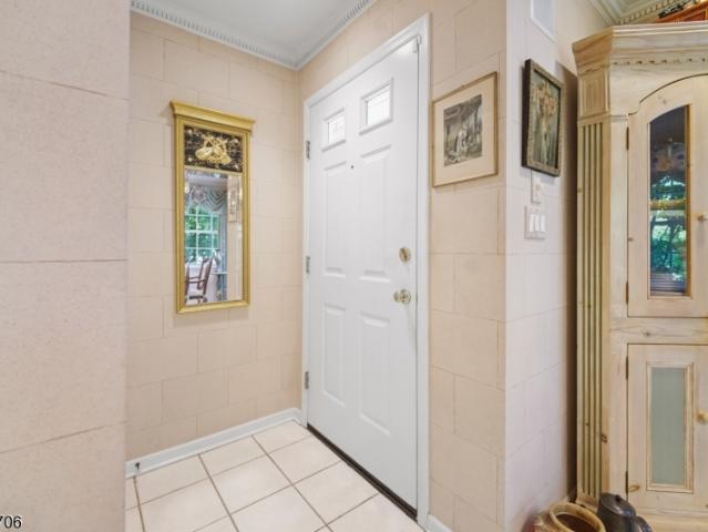 Townhouse for sale in Watchung, New Jersey