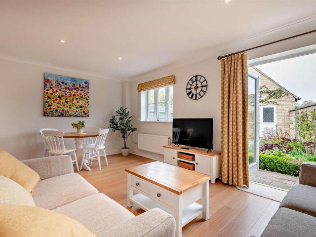 House for rent in Black Bourton, Oxfordshire