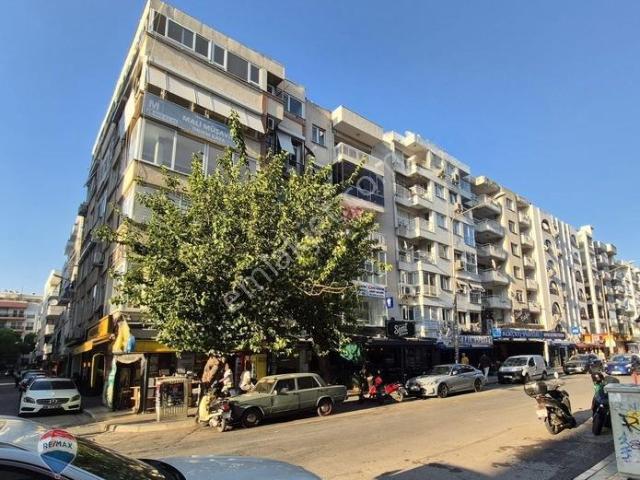 Karşiyaka, İzmir içerisinde kiralık mülk