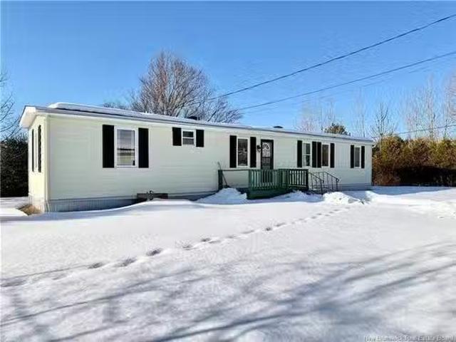 House for sale in Hampton, New Brunswick