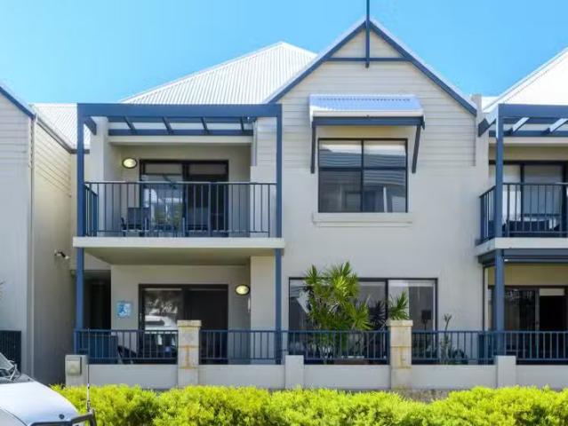 Condo for rent in Coodanup