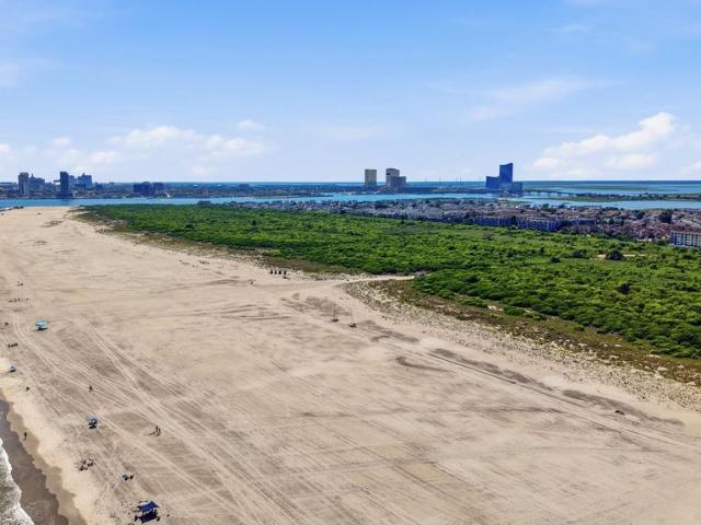 Townhouse for sale in Brigantine, New Jersey
