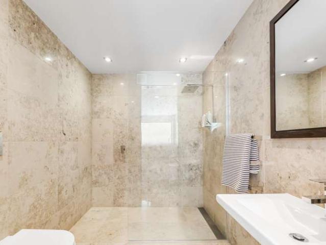 House for sale in Whangaparaoa
