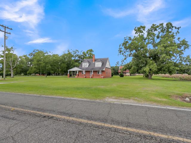House for sale in Kingstree, South Carolina