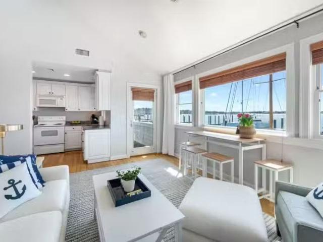 Apartment for rent in Newport Apartment for rent in Newport