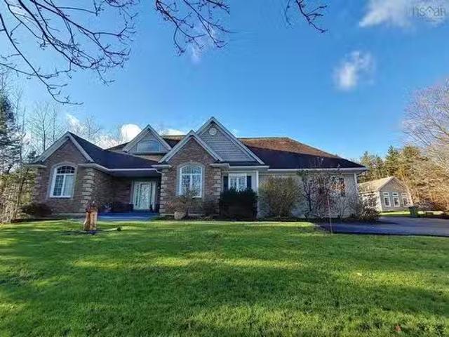 House for sale in Fall River, Nova Scotia