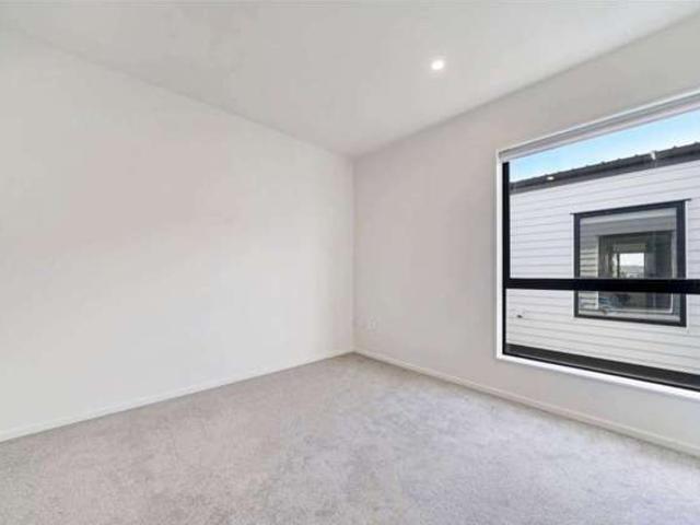 House for sale in Owhata