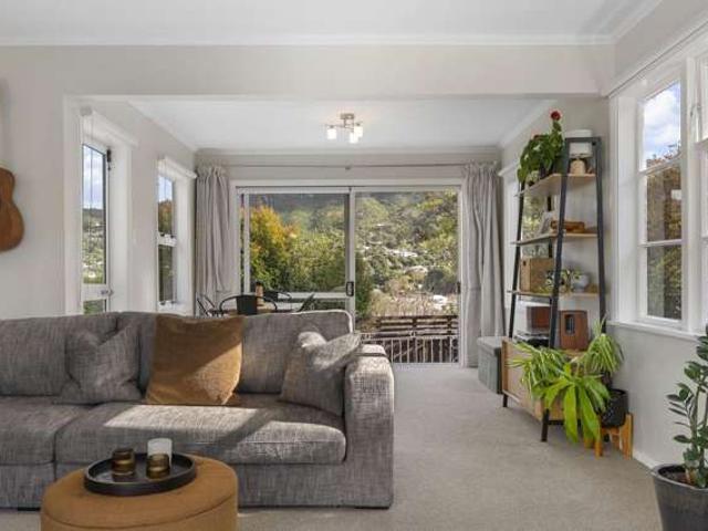 House for sale in Linden, Wellington