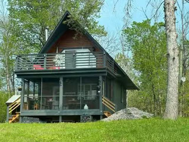 House for sale in La Vallée-de-la-gatineau, Quebec