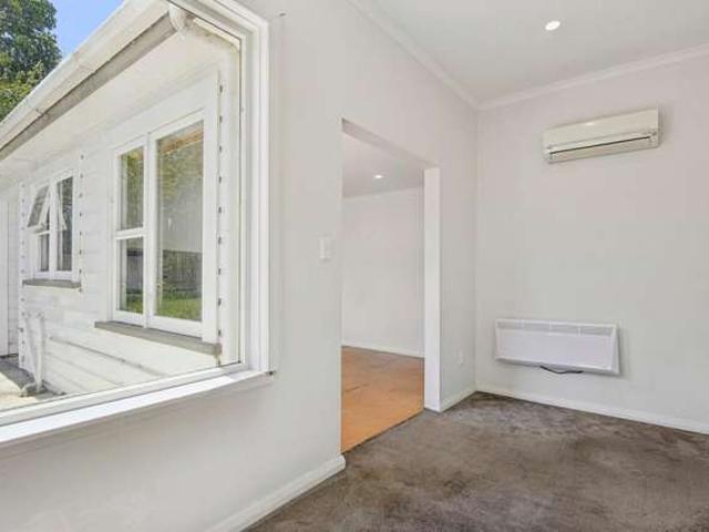 House for sale in Otakou