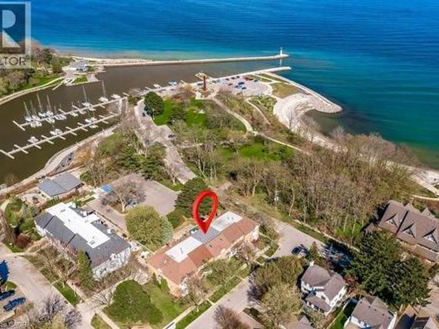 House for sale in Oakville, Ontario