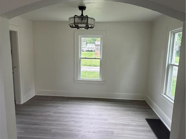 House for sale in Hubbard, Ohio