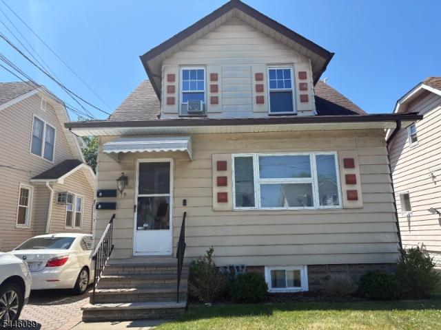 House for sale in Bloomfield, New Jersey