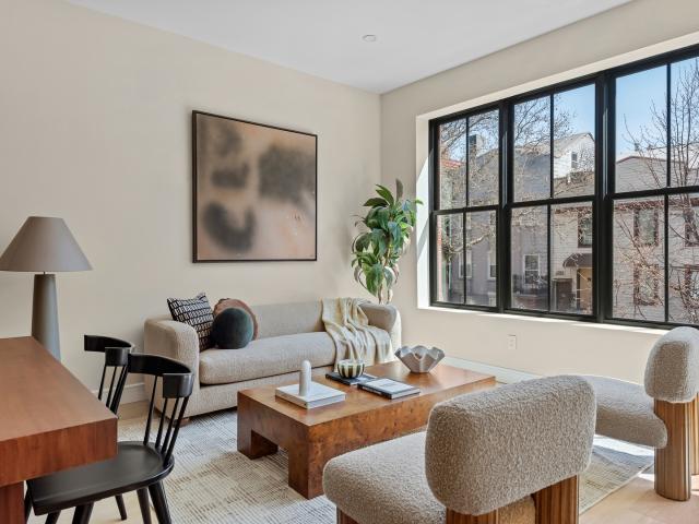Apartment for sale in Arverne, New York