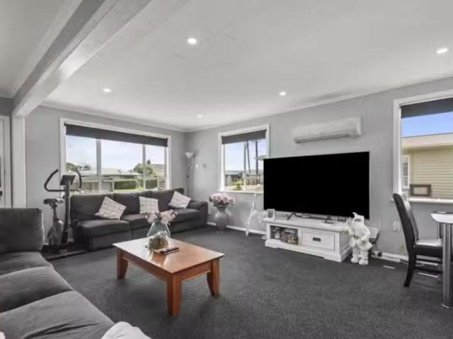 House for sale in Horowhenua District