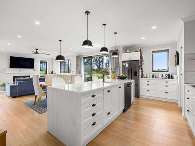 Property for sale in Woodend, Canterbury