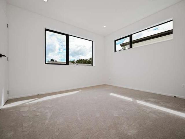 House for sale in Westgate, Henderson-Massey