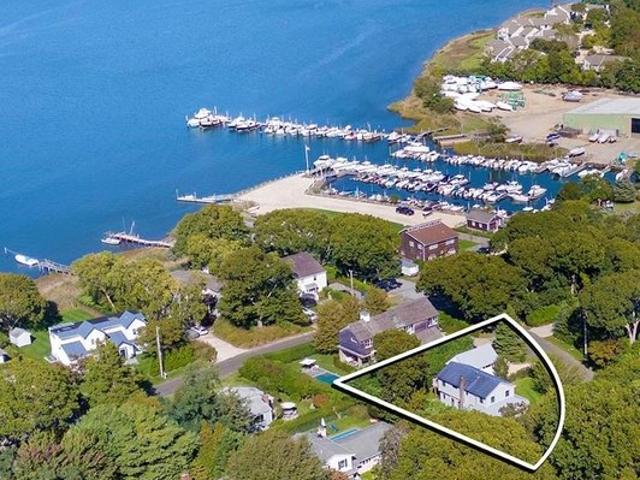 House for sale in Wainscott, New York