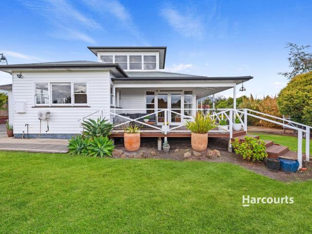 Granny Flat for rent in Penguin, Tasmania